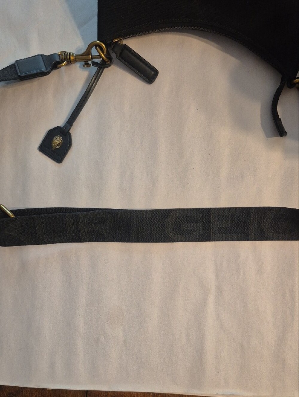 Kurt Geiger Crossbody EUC - Picture 4 of 11